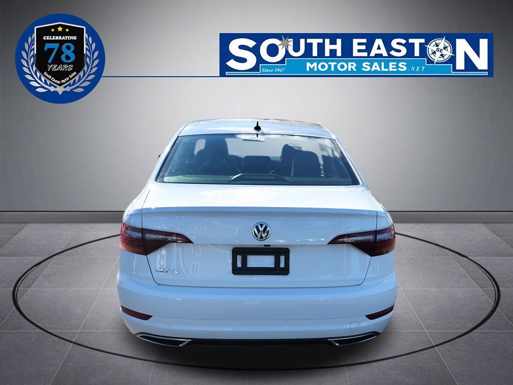 2019 Volkswagen Jetta S photo 3