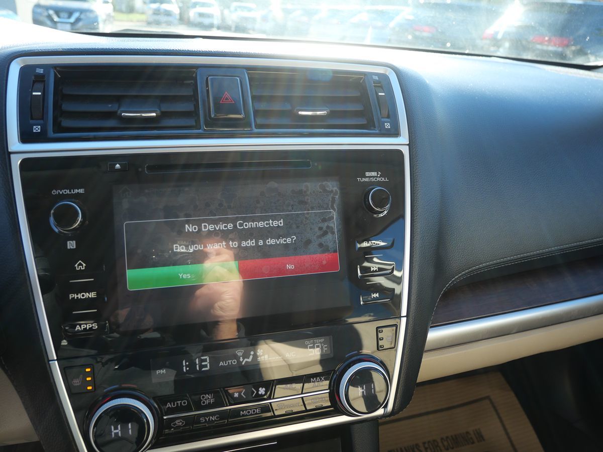 2019 Subaru Outback Limited - Photo 13