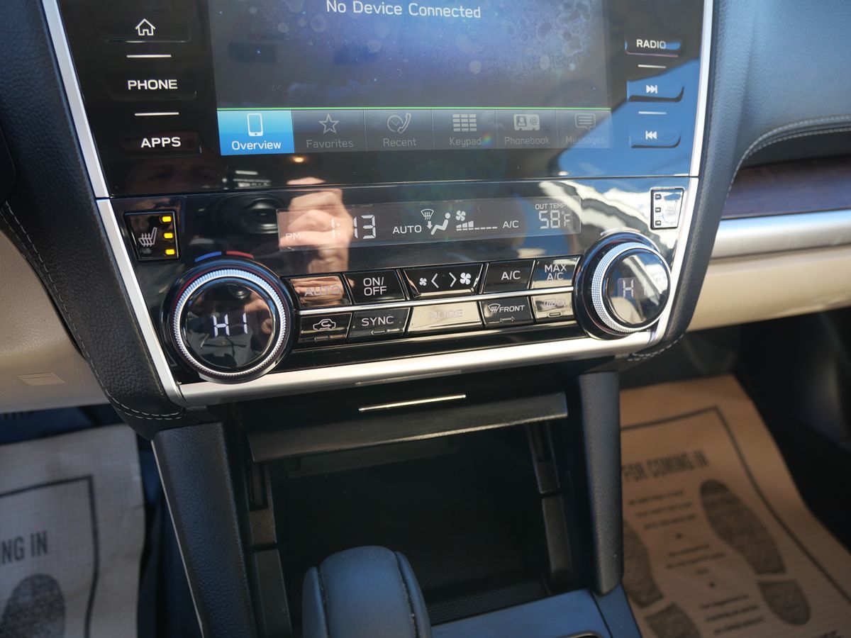 2019 Subaru Outback Limited - Photo 16