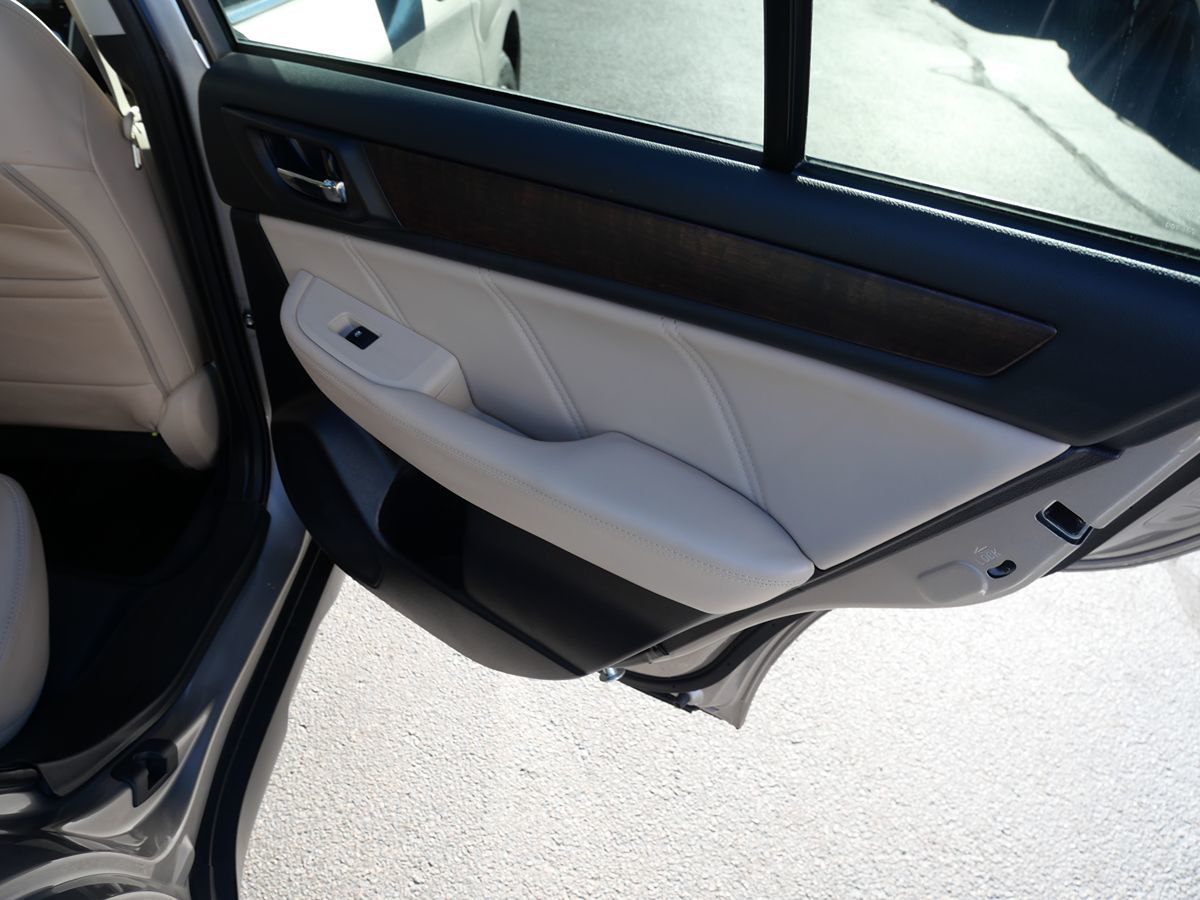 2019 Subaru Outback Limited - Photo 28