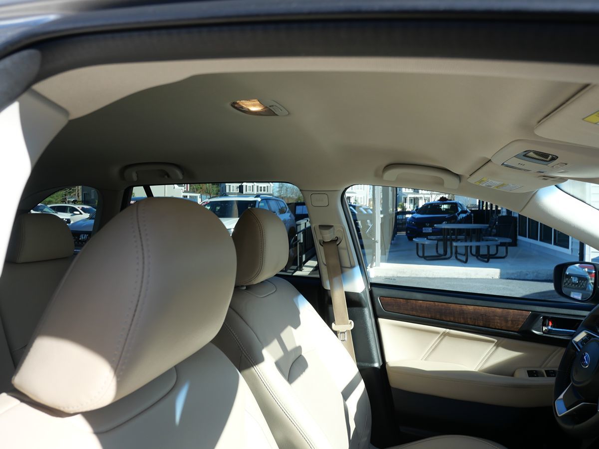 2019 Subaru Outback Limited - Photo 32