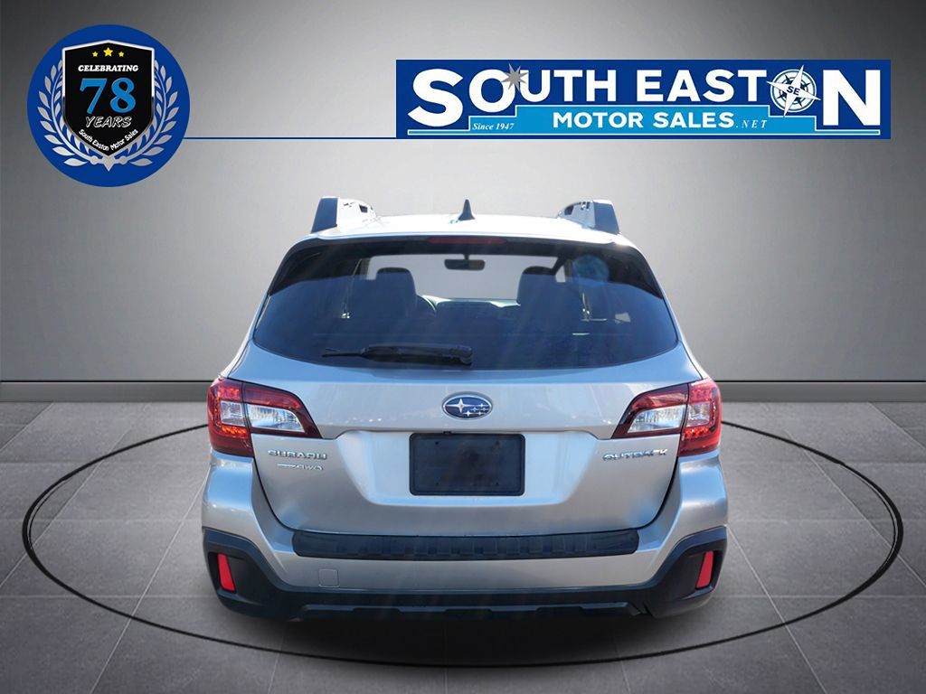 2019 Subaru Outback Limited - Photo 4
