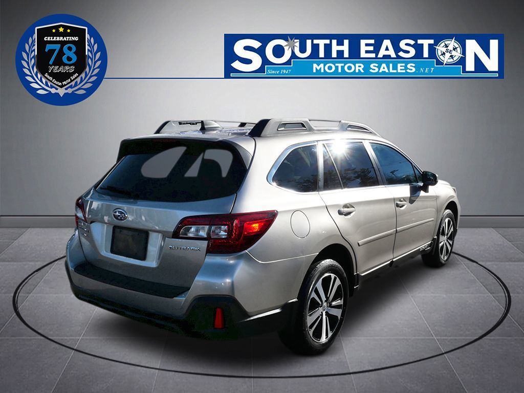 2019 Subaru Outback Limited - Photo 6