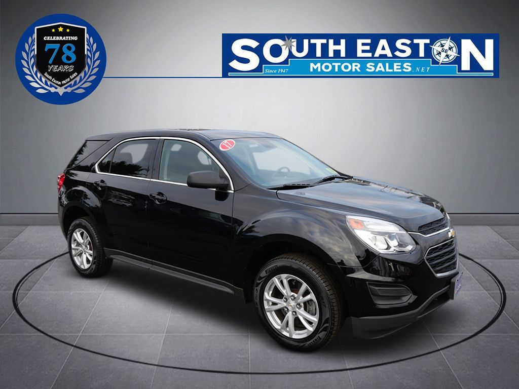 2017 Chevrolet Equinox LS photo 3