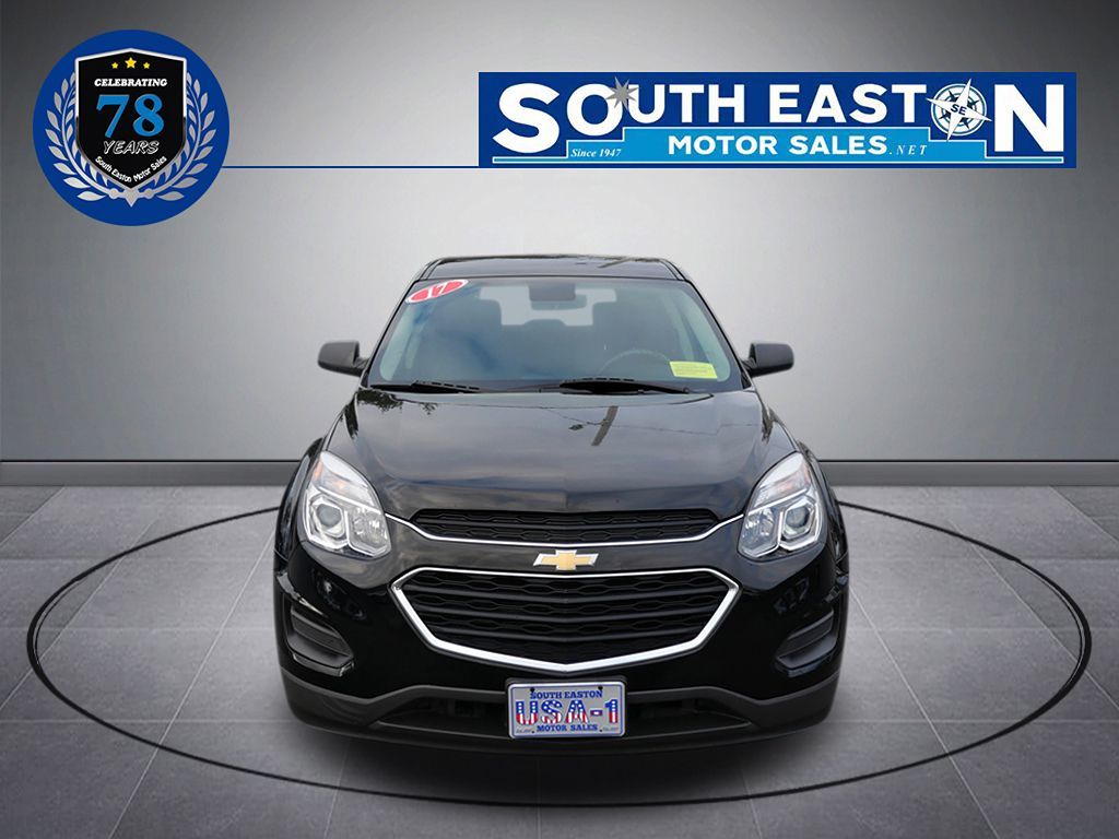 2017 Chevrolet Equinox LS photo 4