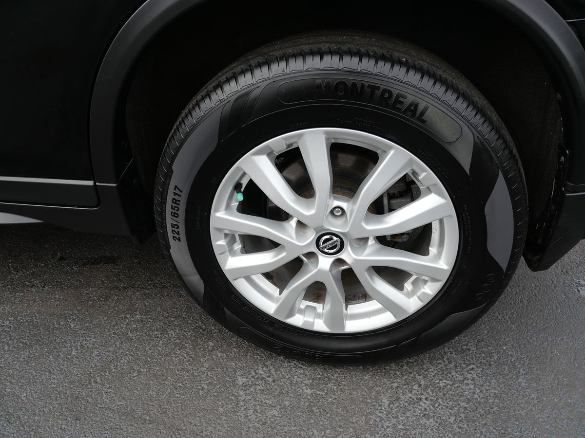 2020 Nissan Rogue S photo 2