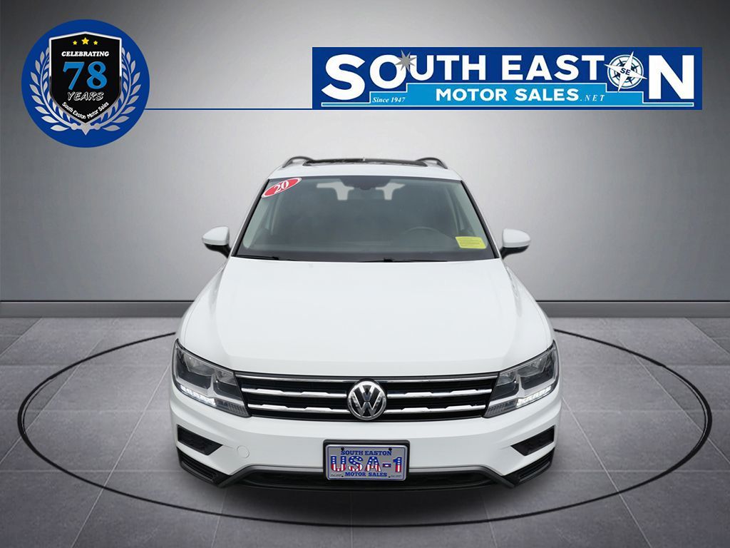 2020 Volkswagen Tiguan SE photo 4