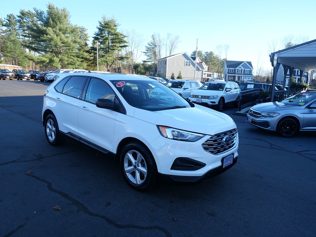 2021 Ford Edge SE photo 2