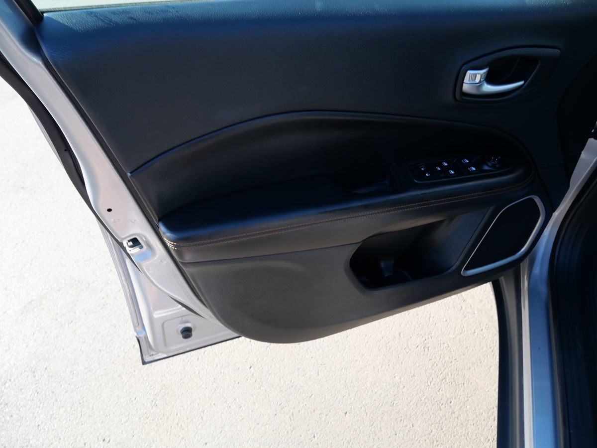 2019 Jeep Compass Limited - Photo 13