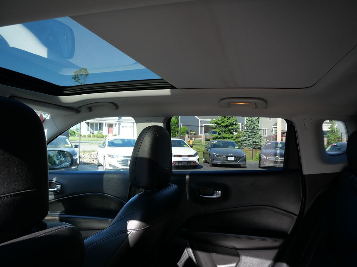 2019 Jeep Compass Limited - Photo 17