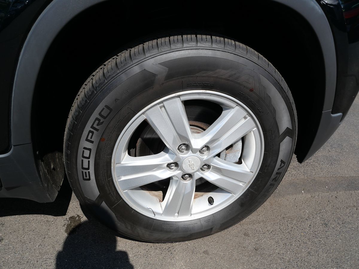 2017 Chevrolet Trax LS - Photo 38