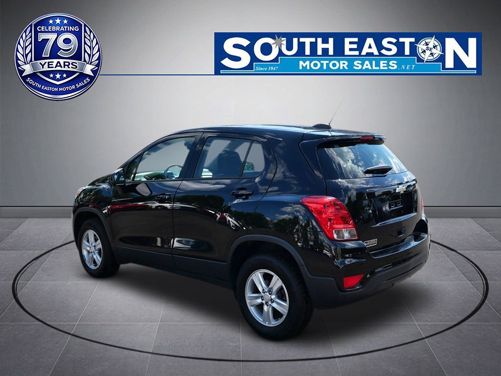 2017 Chevrolet Trax LS - Photo 5
