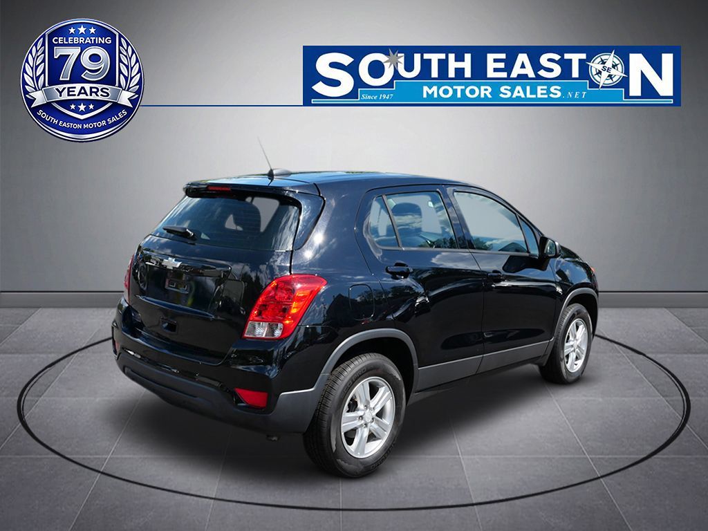 2017 Chevrolet Trax LS - Photo 6