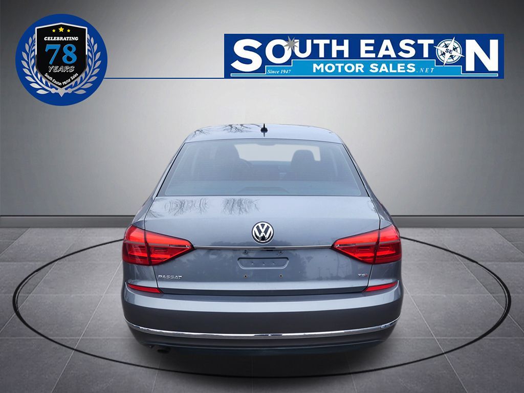 2016 Volkswagen Passat S - Photo 4