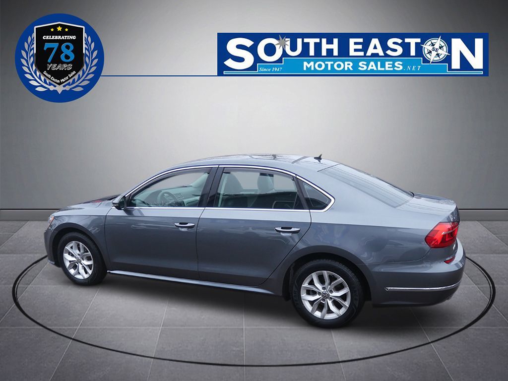 2016 Volkswagen Passat S - Photo 8
