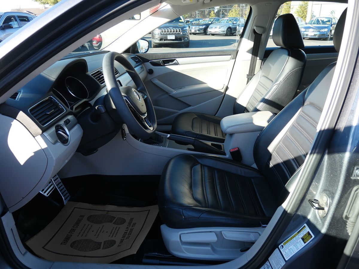 2016 Volkswagen Passat S - Photo 10