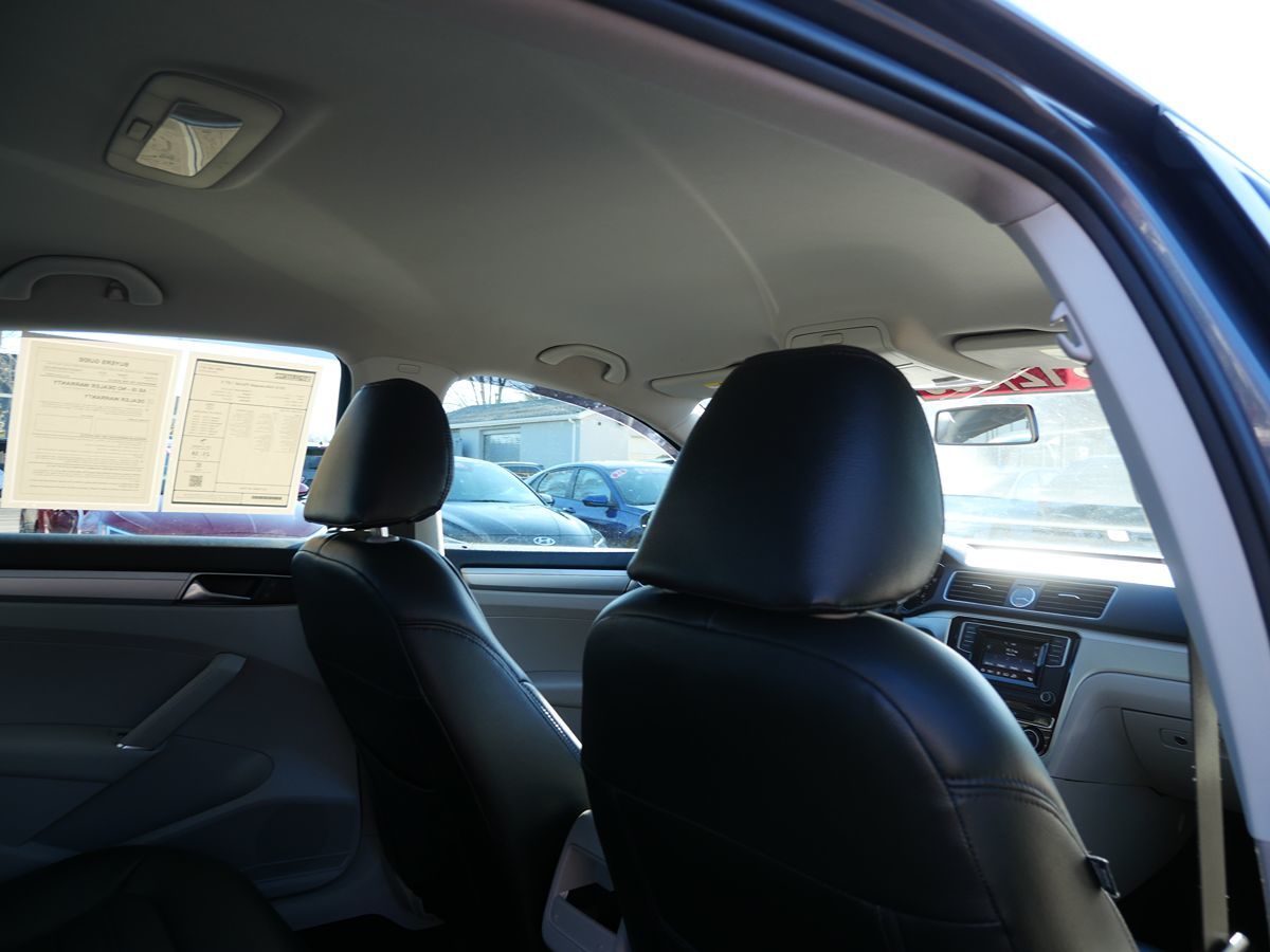 2016 Volkswagen Passat S - Photo 22