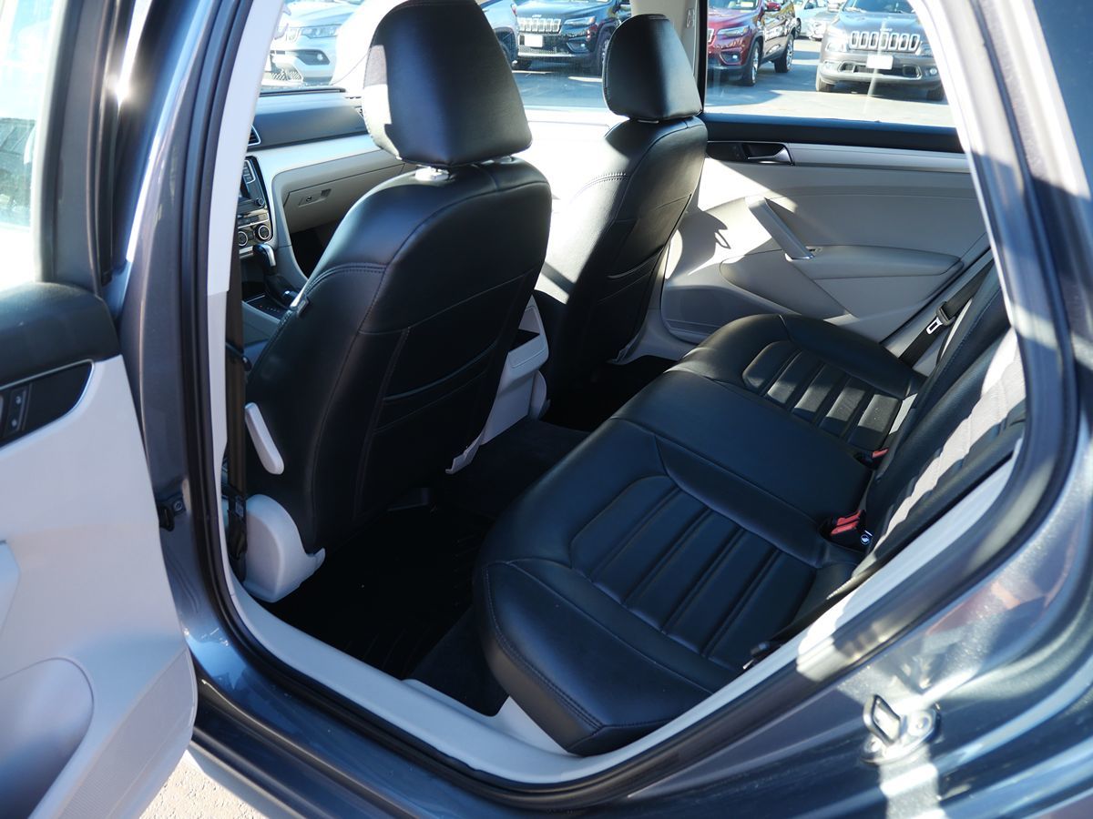 2016 Volkswagen Passat S - Photo 24