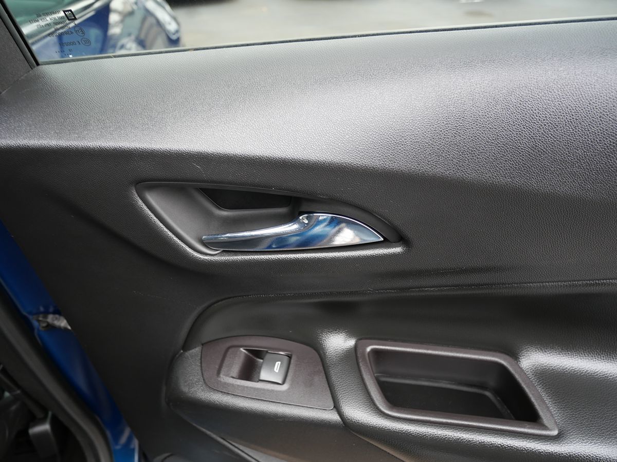 2020 Chevrolet Equinox LT - Photo 29