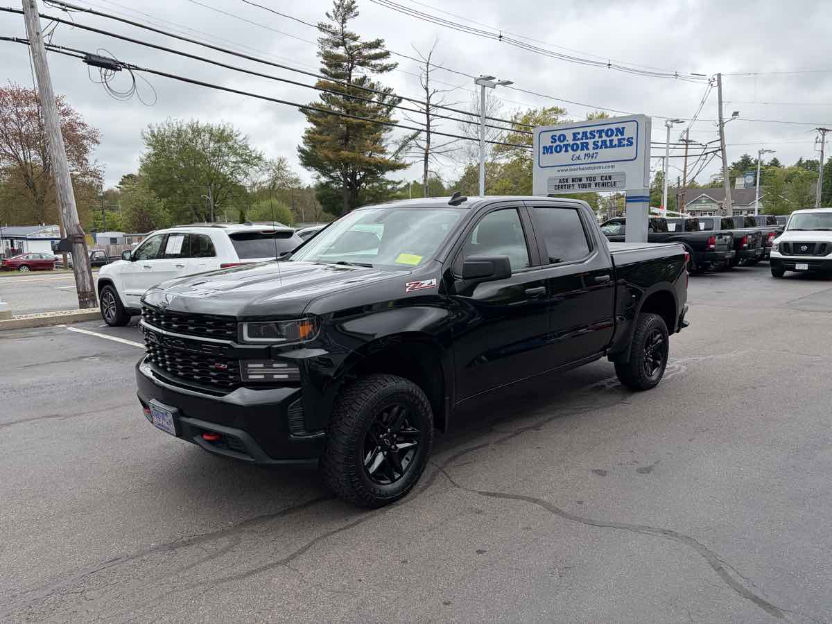 2021 Chevrolet Silverado 1500 Custom Trail Boss 4X4 Crew Cab Short Box's photo