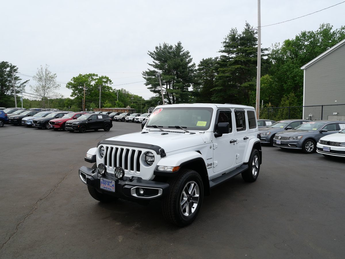 2019 Jeep Wrangler Sahara's photo