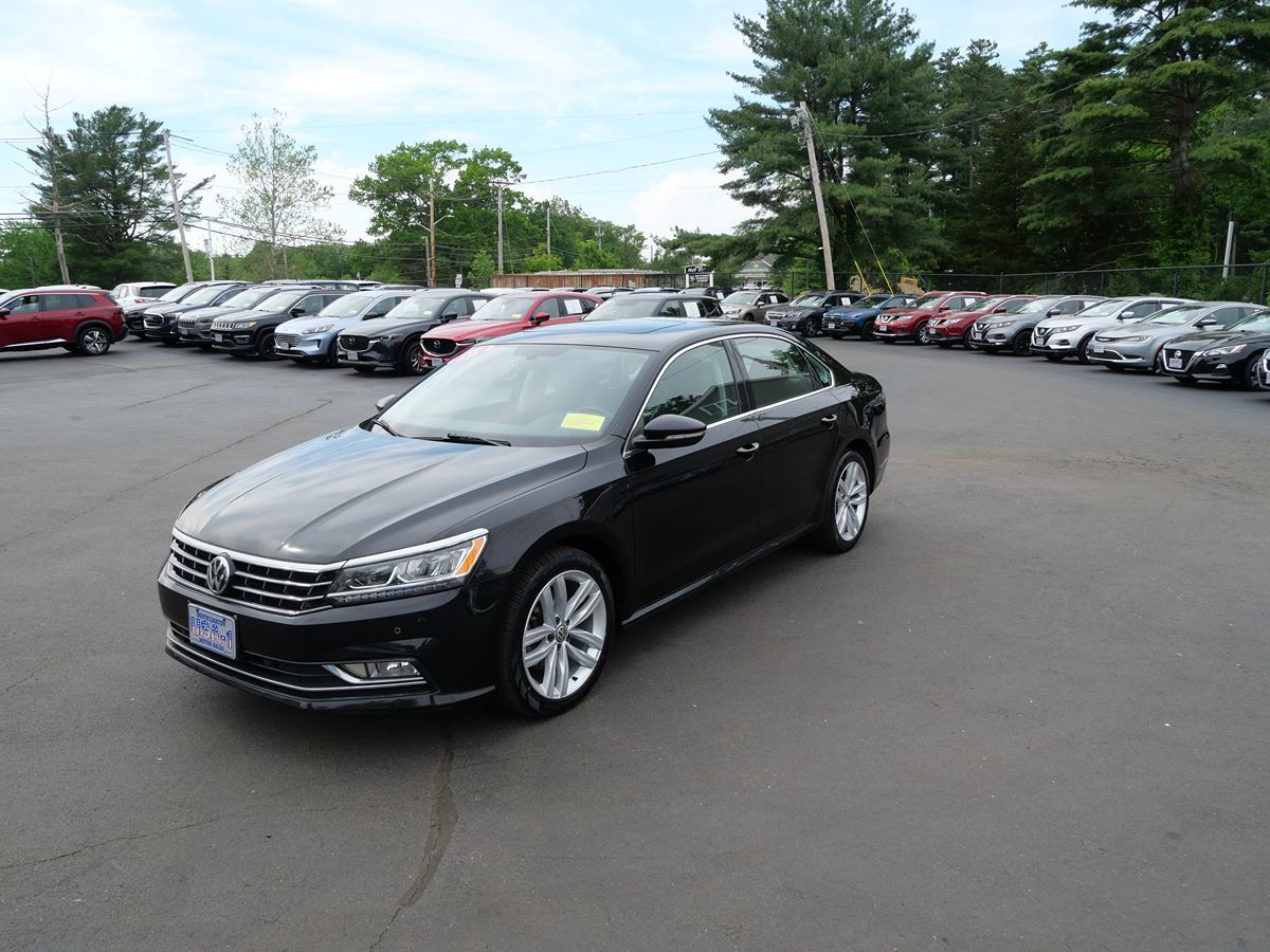2018 Volkswagen Passat 2.0T SE w/ Technology Auto's photo