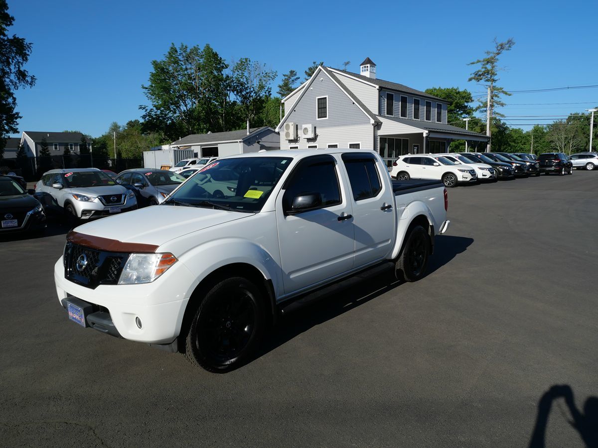 2018 Nissan Frontier 4.0 SV Crew Cab 4X4 AT SWB's photo
