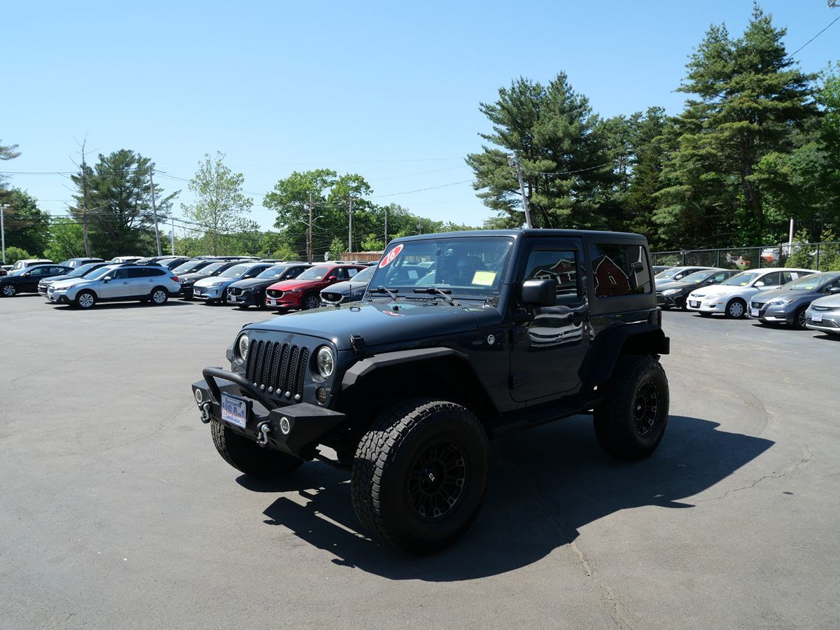 2016 Jeep Wrangler Sahara's photo