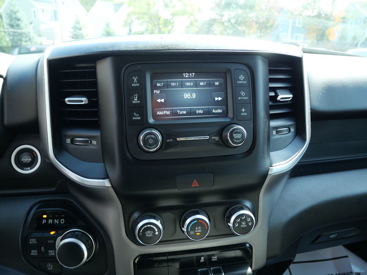 Photo 13 of this Ram 1500