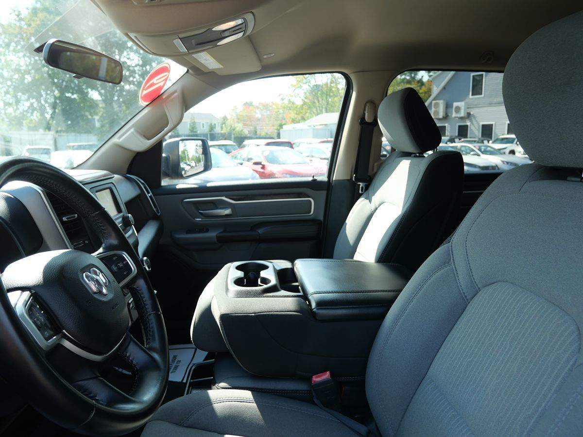 Photo 10 of this Ram 1500
