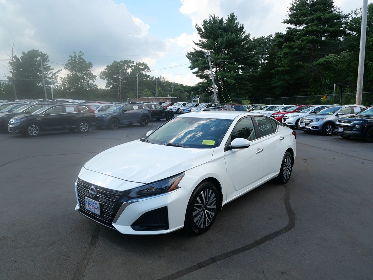 2023 Nissan Altima 2.5 SV