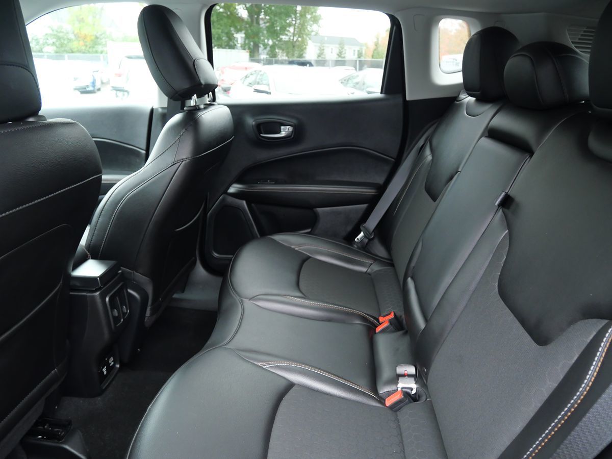 Photo 22 of this Jeep Compass