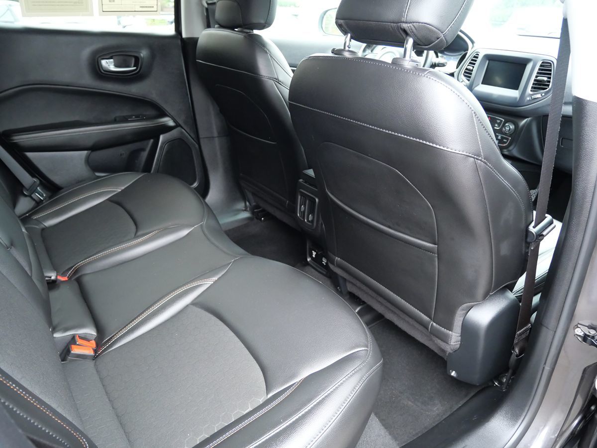 Photo 26 of this Jeep Compass