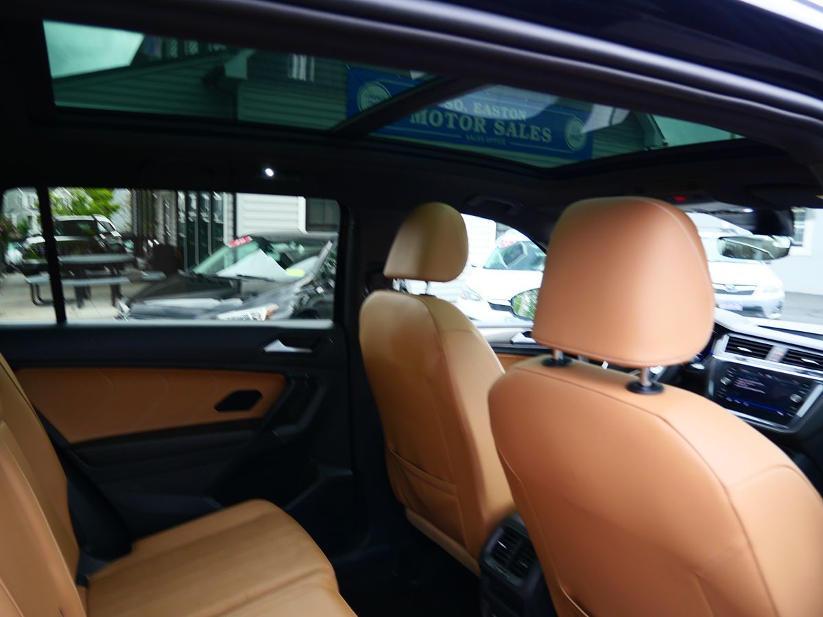 Photo 25 of this Volkswagen Tiguan