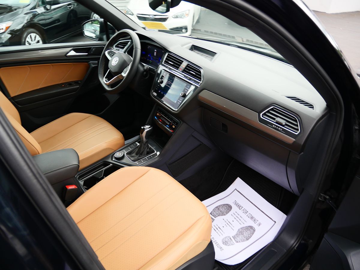 Photo 27 of this Volkswagen Tiguan