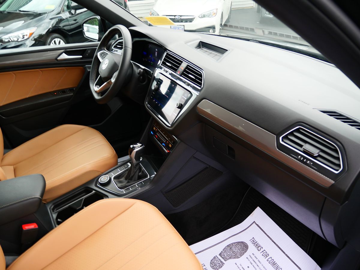 Photo 31 of this Volkswagen Tiguan