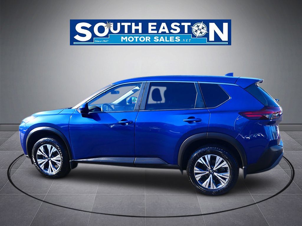 Photo 6 of this Nissan Rogue
