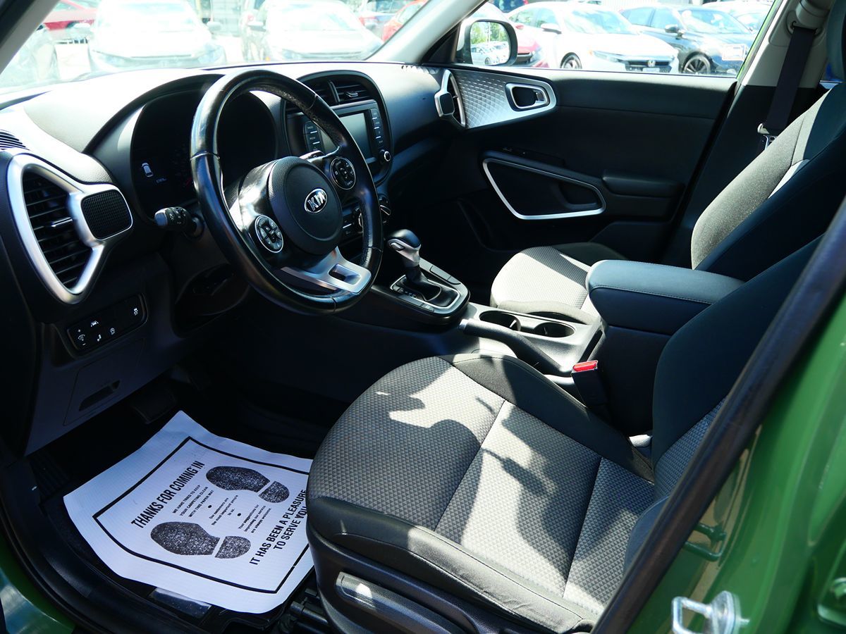 Photo 11 of this Kia Soul