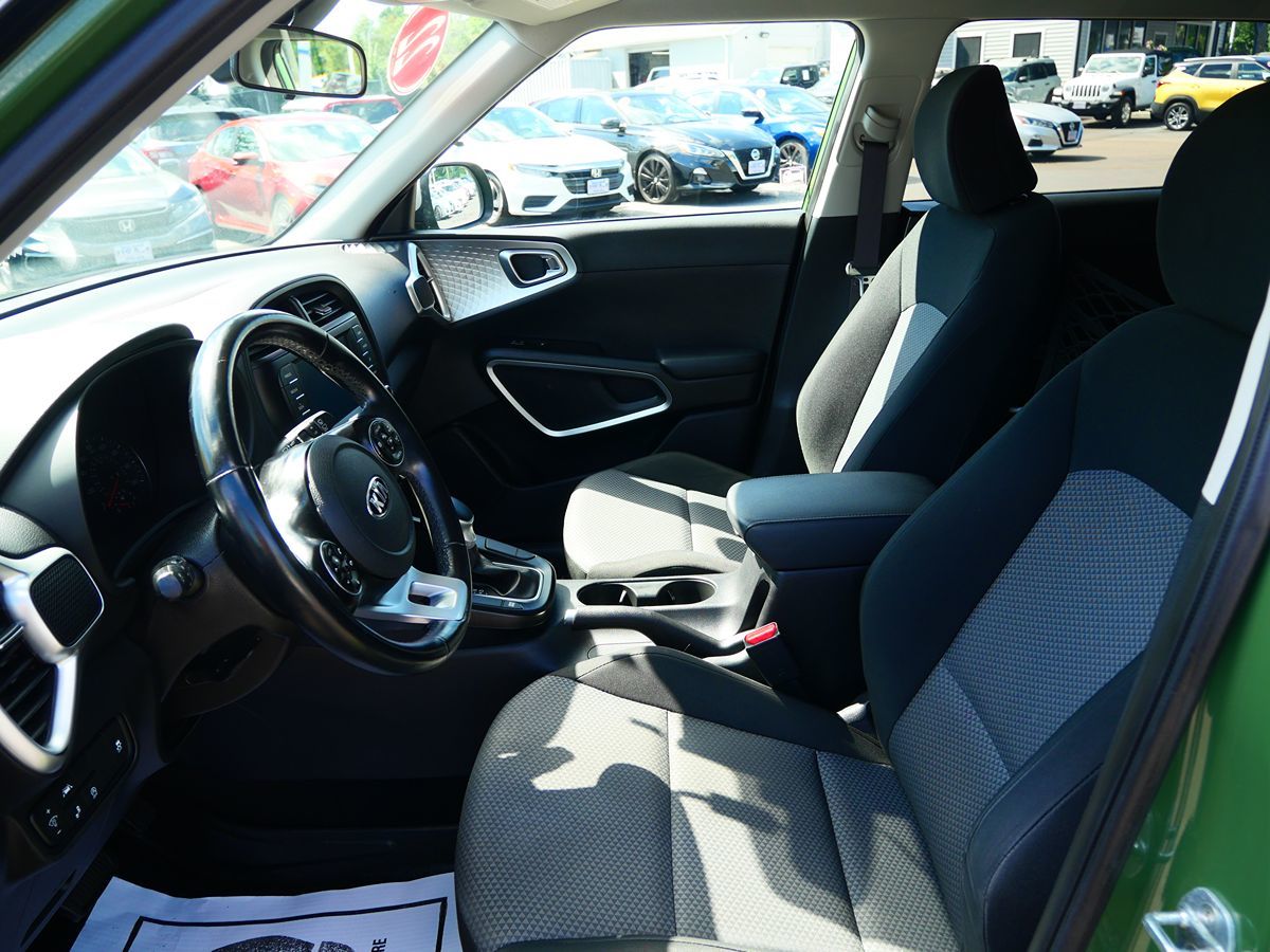 Photo 12 of this Kia Soul