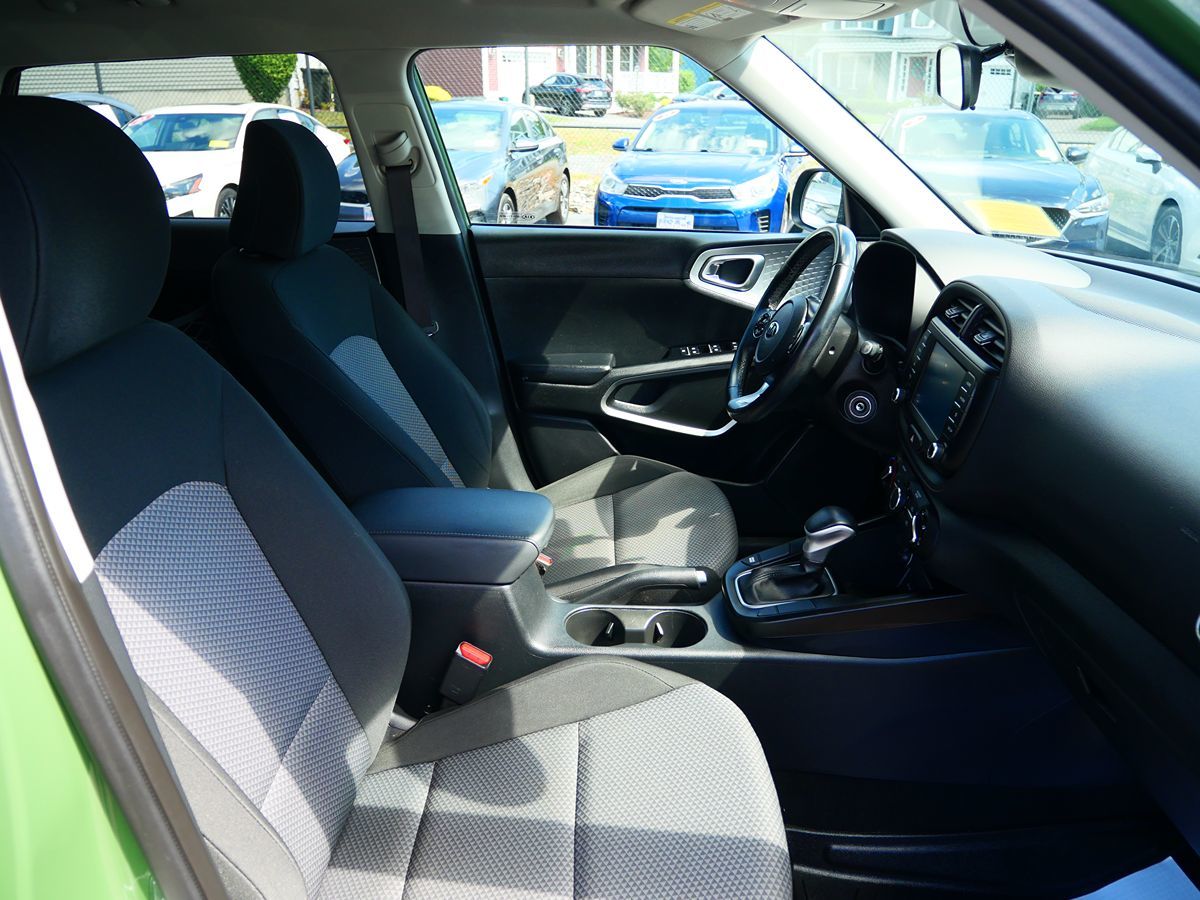 Photo 17 of this Kia Soul