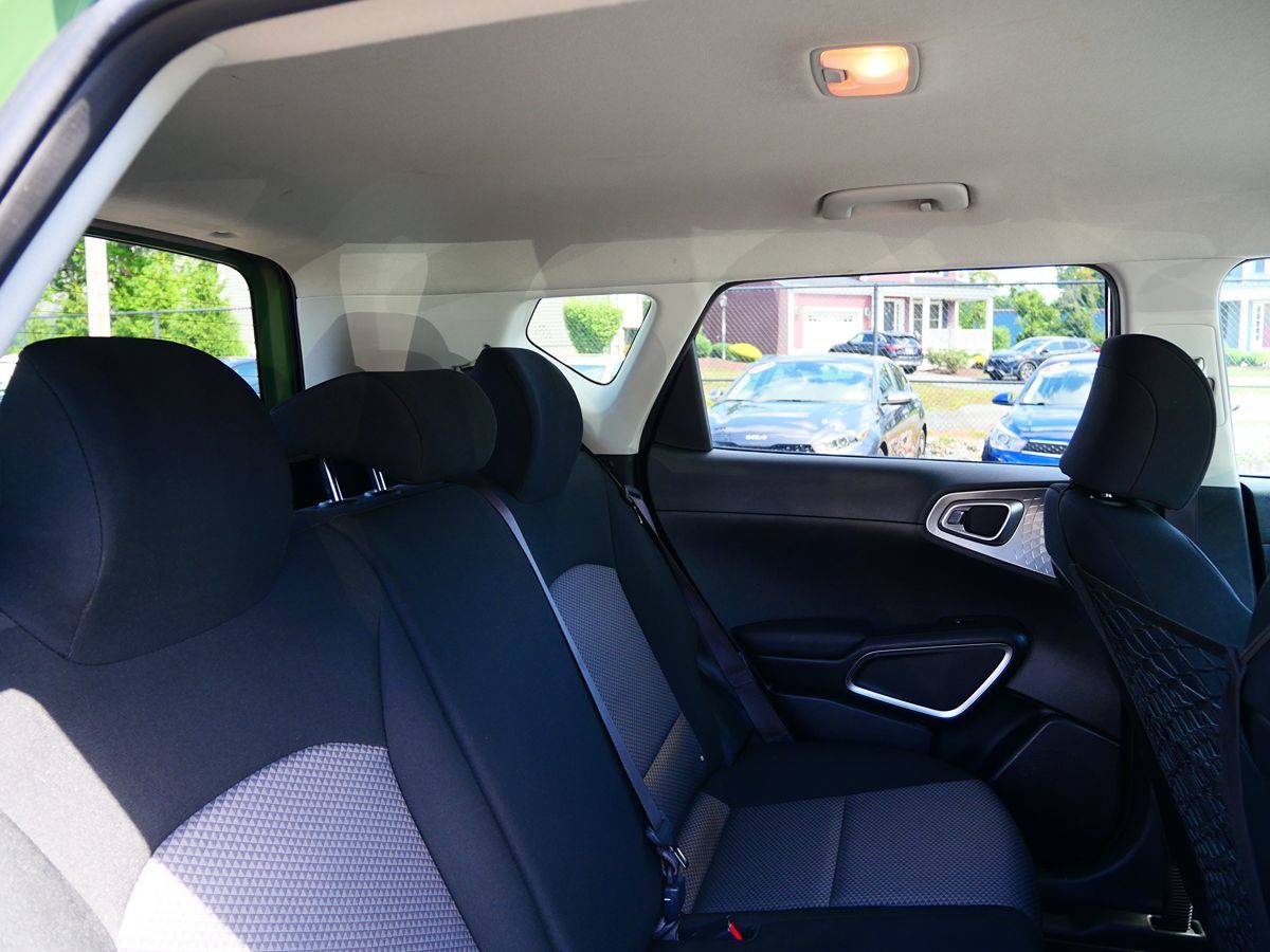 Photo 28 of this Kia Soul