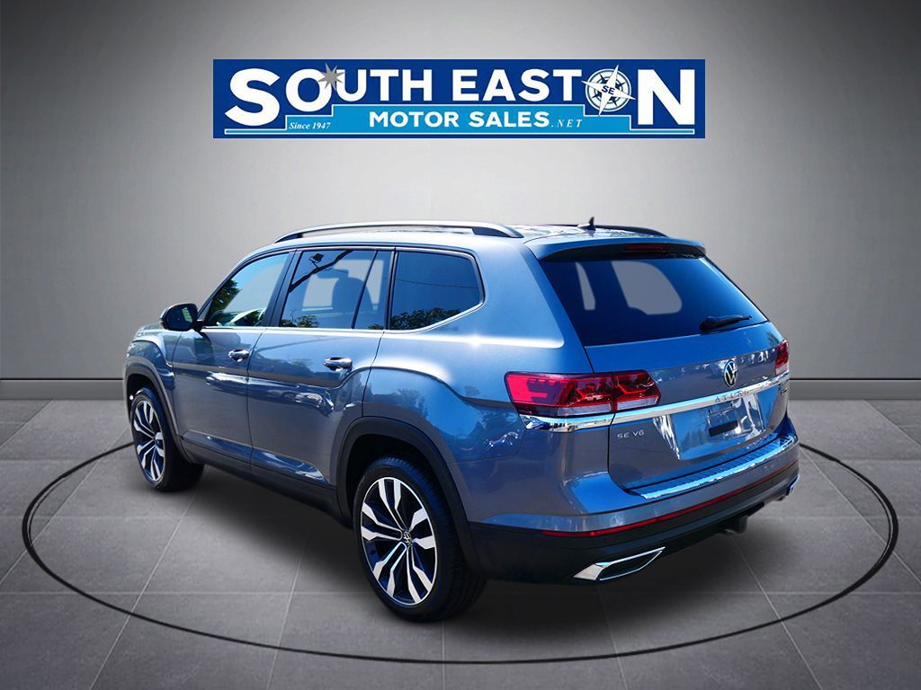 Photo 5 of this Volkswagen Atlas