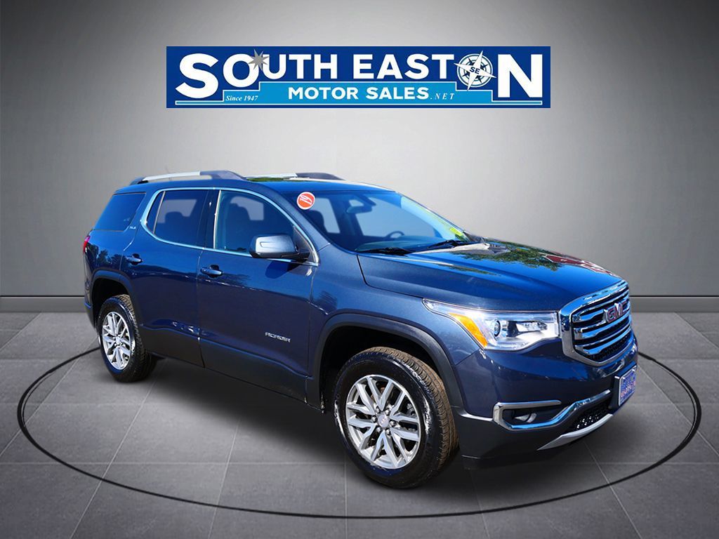 Photo 2 of this GMC Acadia