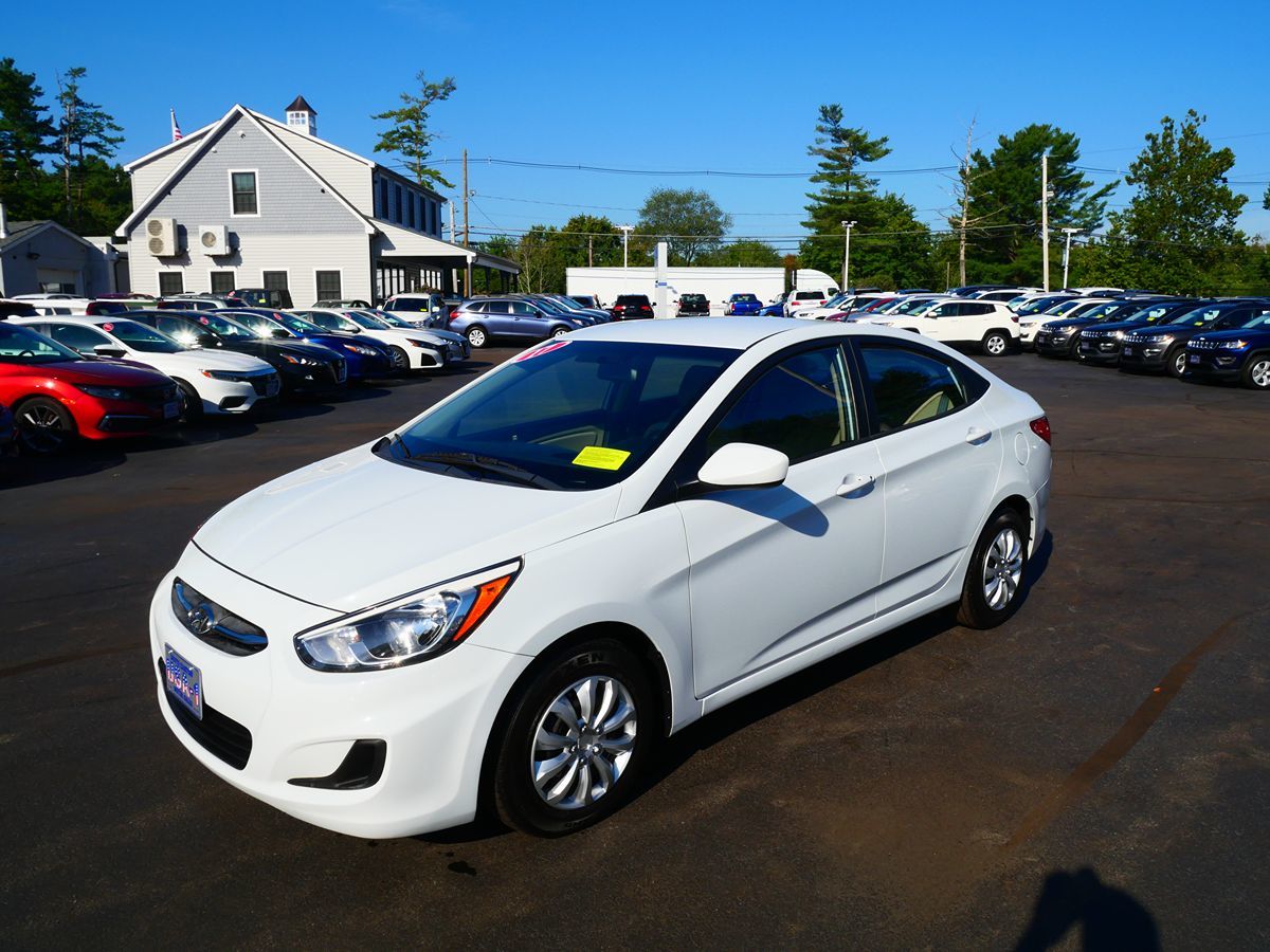 2017 Hyundai Accent SE