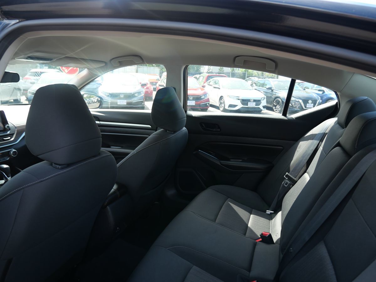 Photo 20 of this Nissan Altima