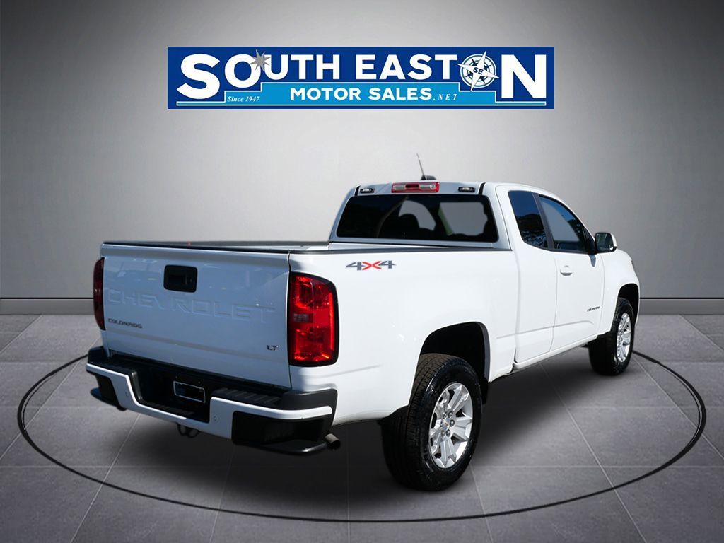 Photo 6 of this Chevrolet Colorado
