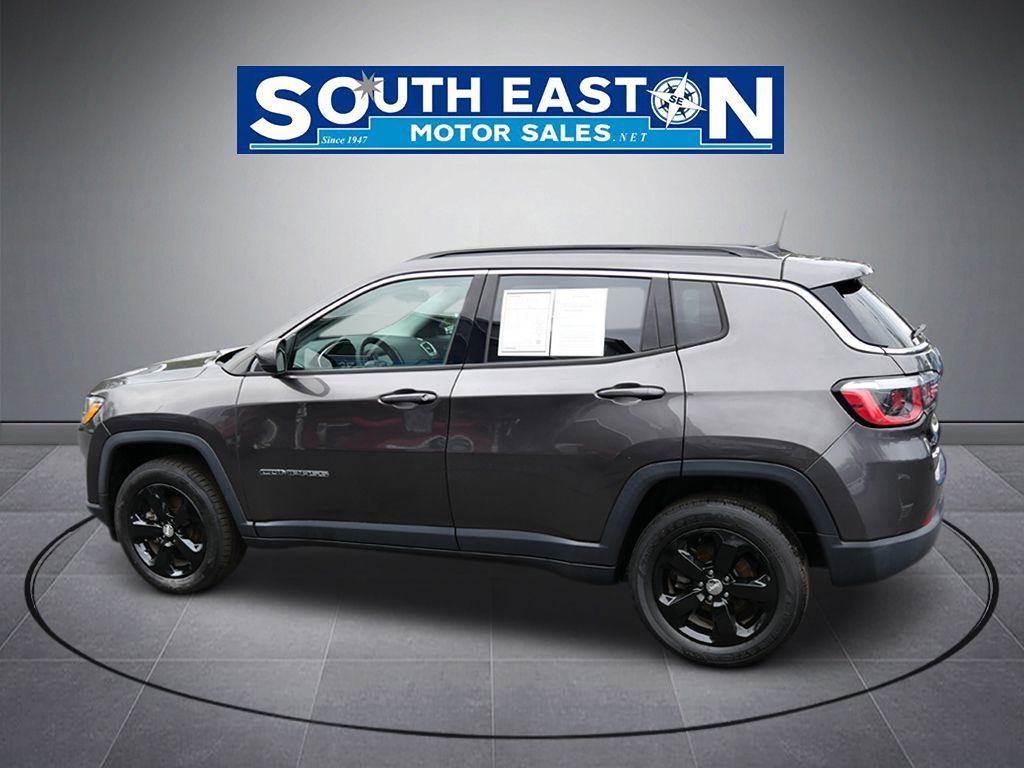 Photo 8 of this Jeep Compass