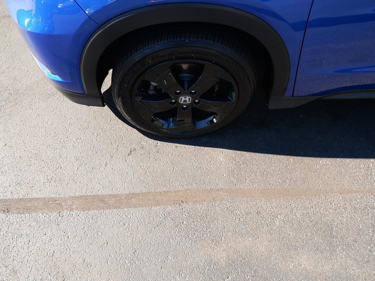 Photo 34 of this Honda HR-V