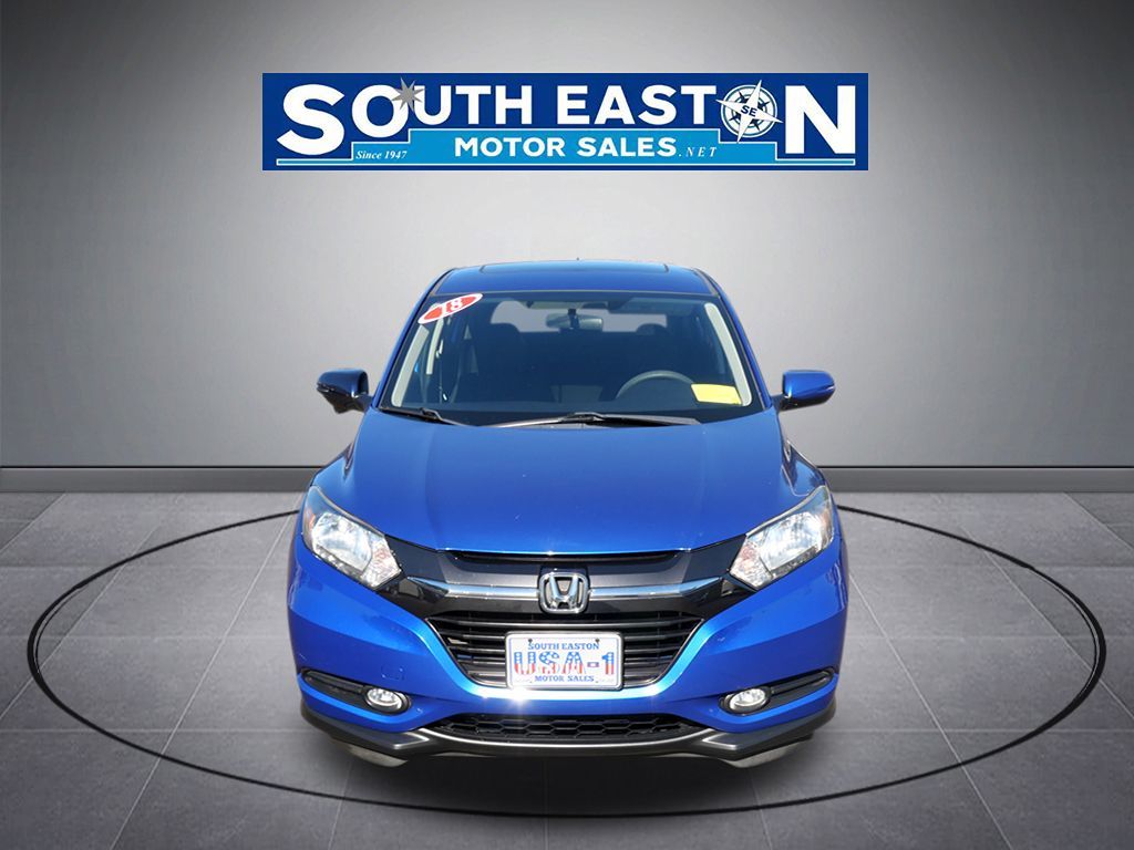Photo 3 of this Honda HR-V