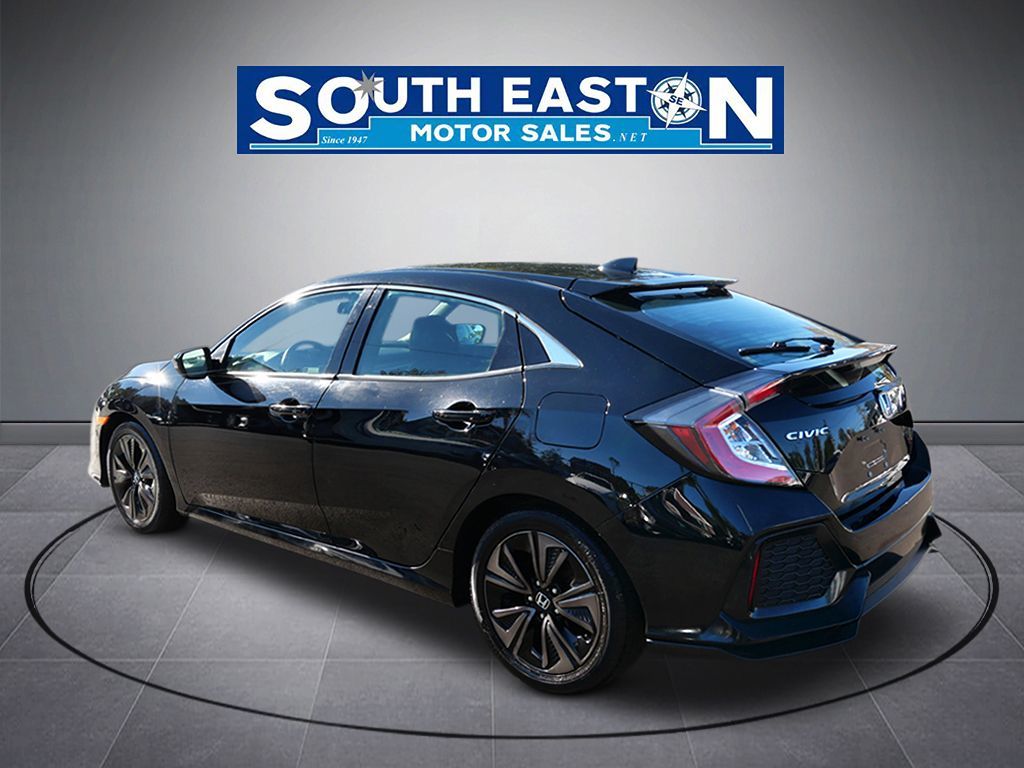 Photo 5 of this Honda Civic Hatchback